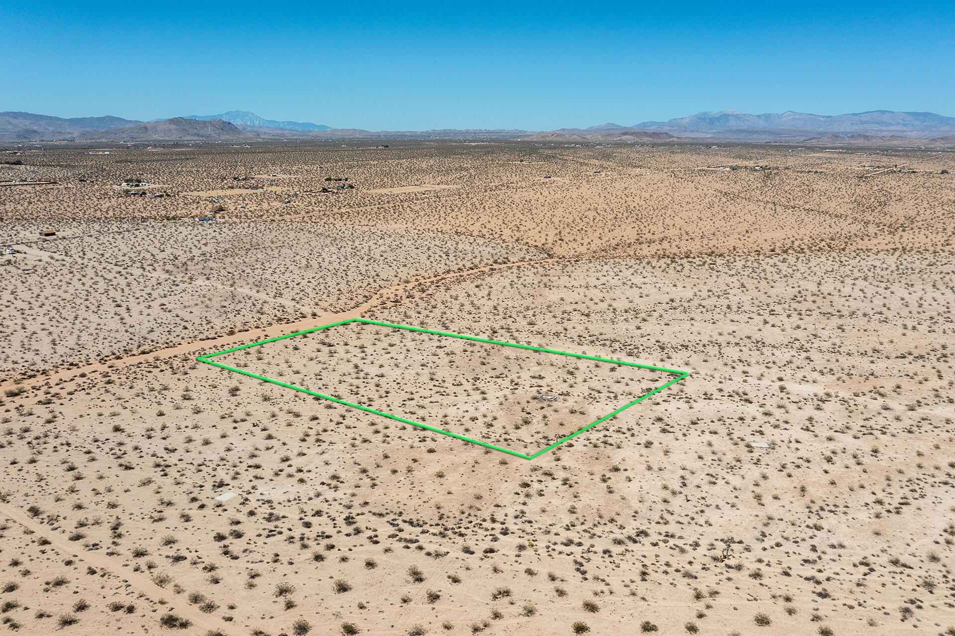 102 Venus Street Joshua Tree, CA 92252 - Photo 15 of 19 DJI_0870