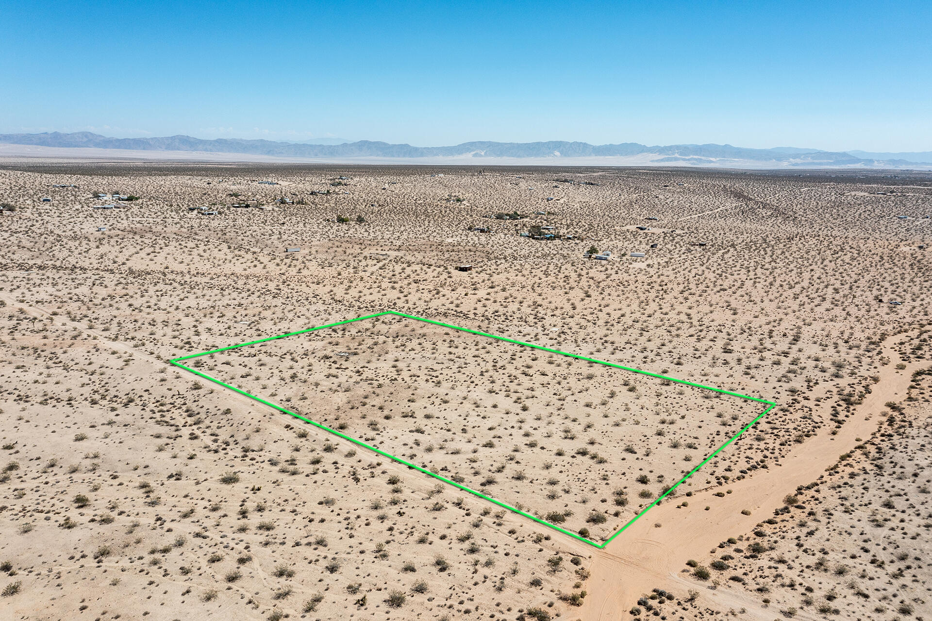 102 Venus Street Joshua Tree, CA 92252 - Photo 4 of 19 DJI_0866
