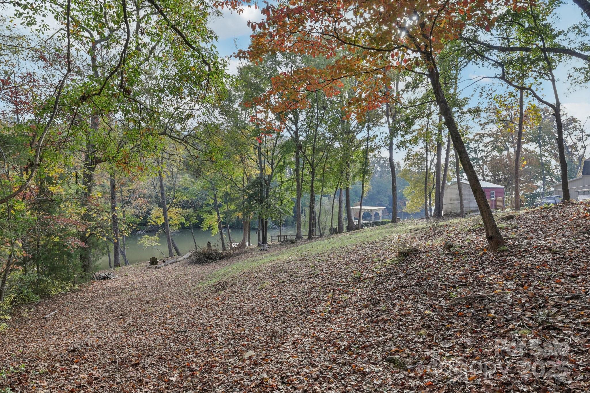 1269 Eastcreek Road Fort Lawn, SC 29714 - Photo 40 of 44 a backyard of a house with lots of green space