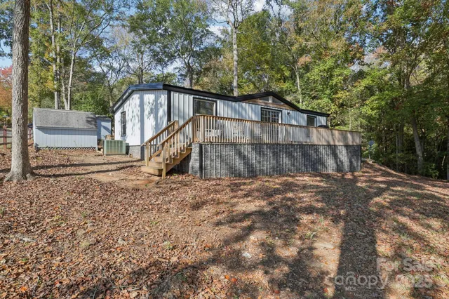 $475,000 | 1269 Eastcreek Road, Fort Lawn, SC 29714