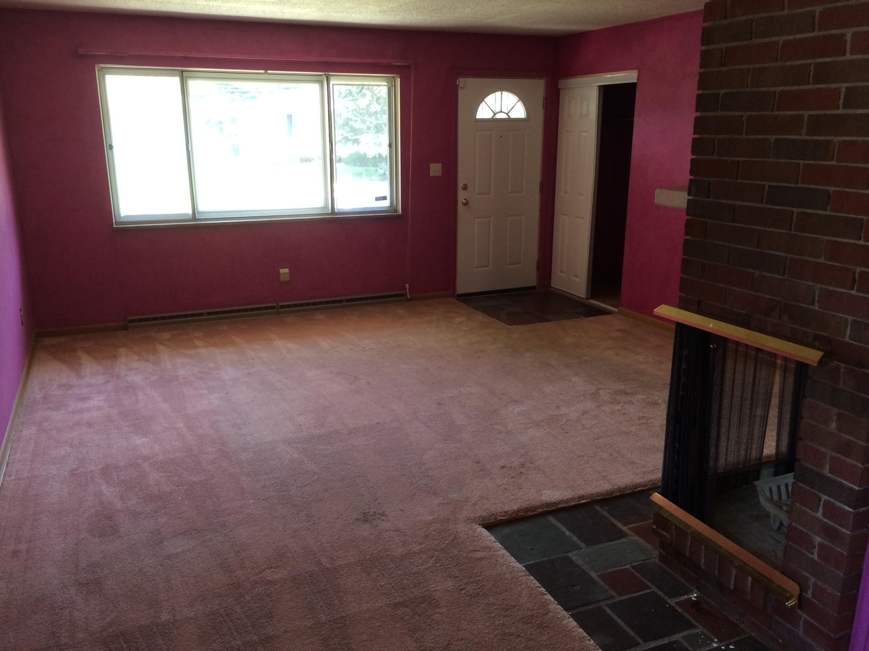 1527 Argus Road Columbus, OH 43227 - Photo 5 of 25 Gallery Image 5