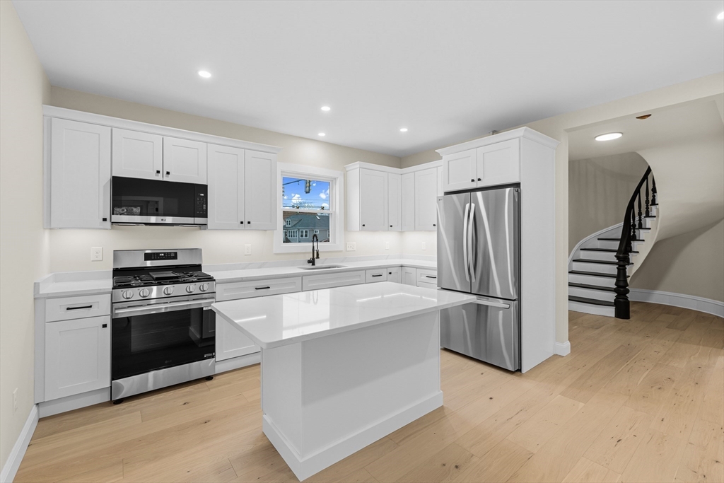1163 New Boston Road Fall River, MA 02720 - Photo 4 of 27