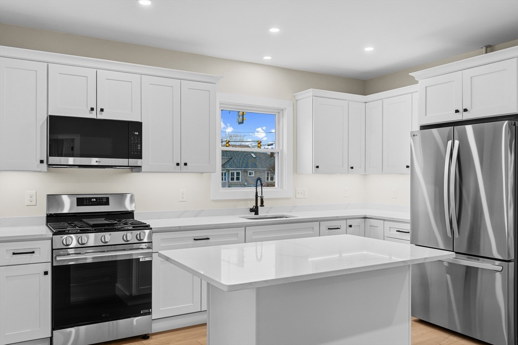1163 New Boston Road Fall River, MA 02720 - Photo 6 of 27