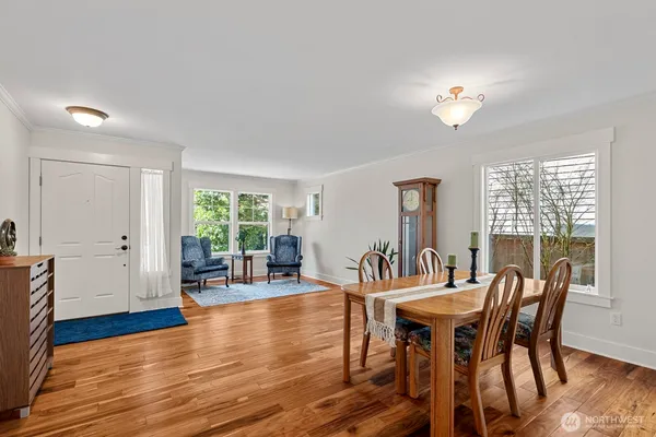 $1,240,000 | 7320 Silent Creek Avenue Southeast, Snoqualmie, WA 98065