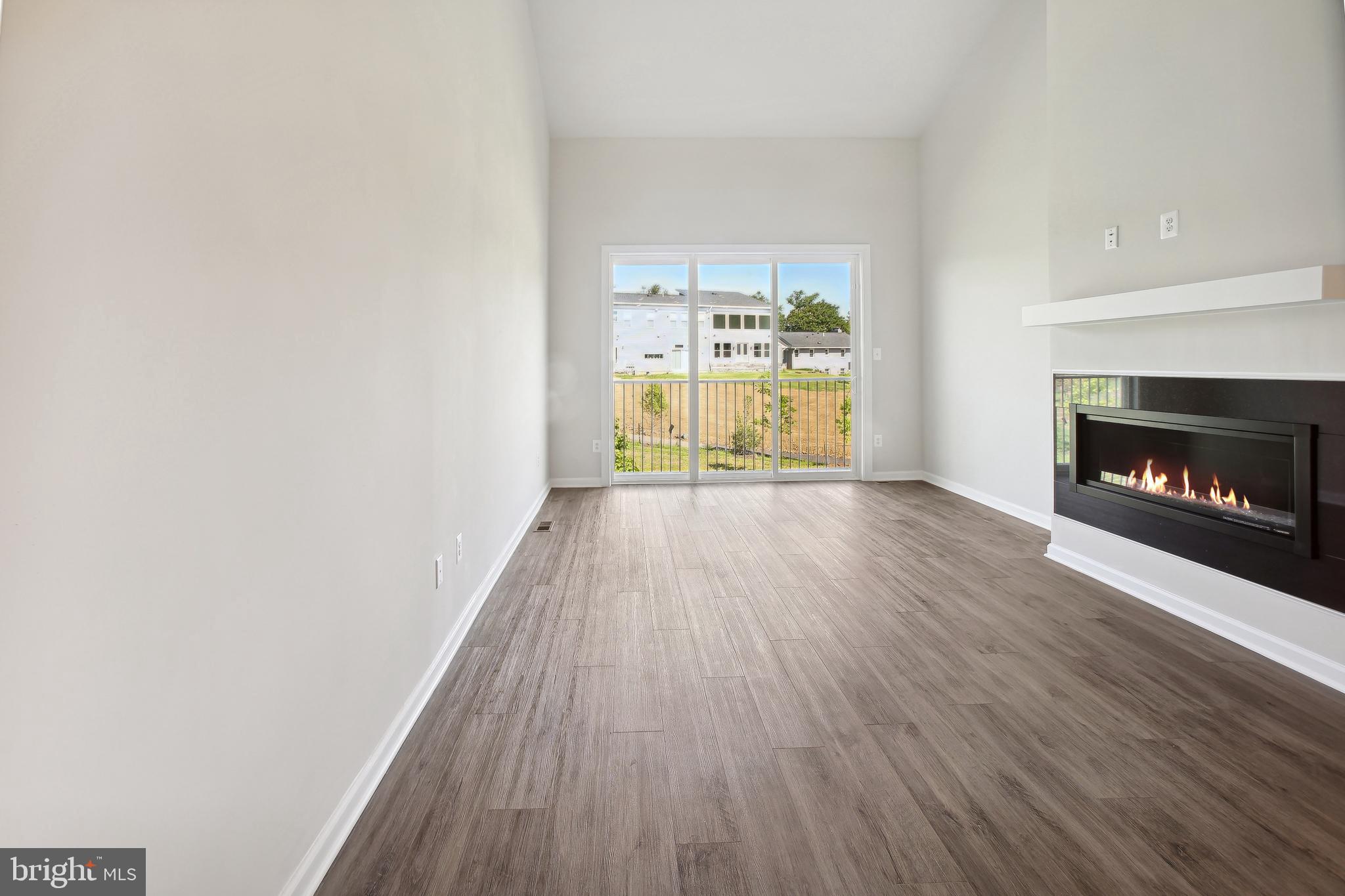 12114 American Chestnut Road Bowie, MD 20720 - Photo 3 of 22 Gallery Image 3