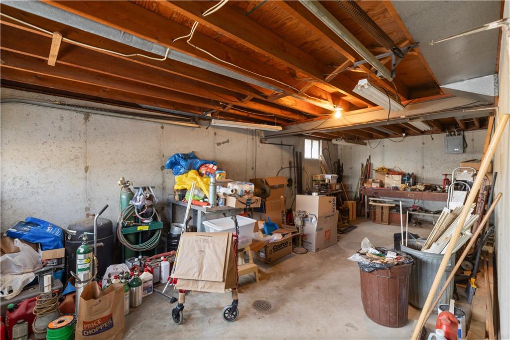 1227 Dickinson Road Independence, MO 64050 - Photo 21 of 24