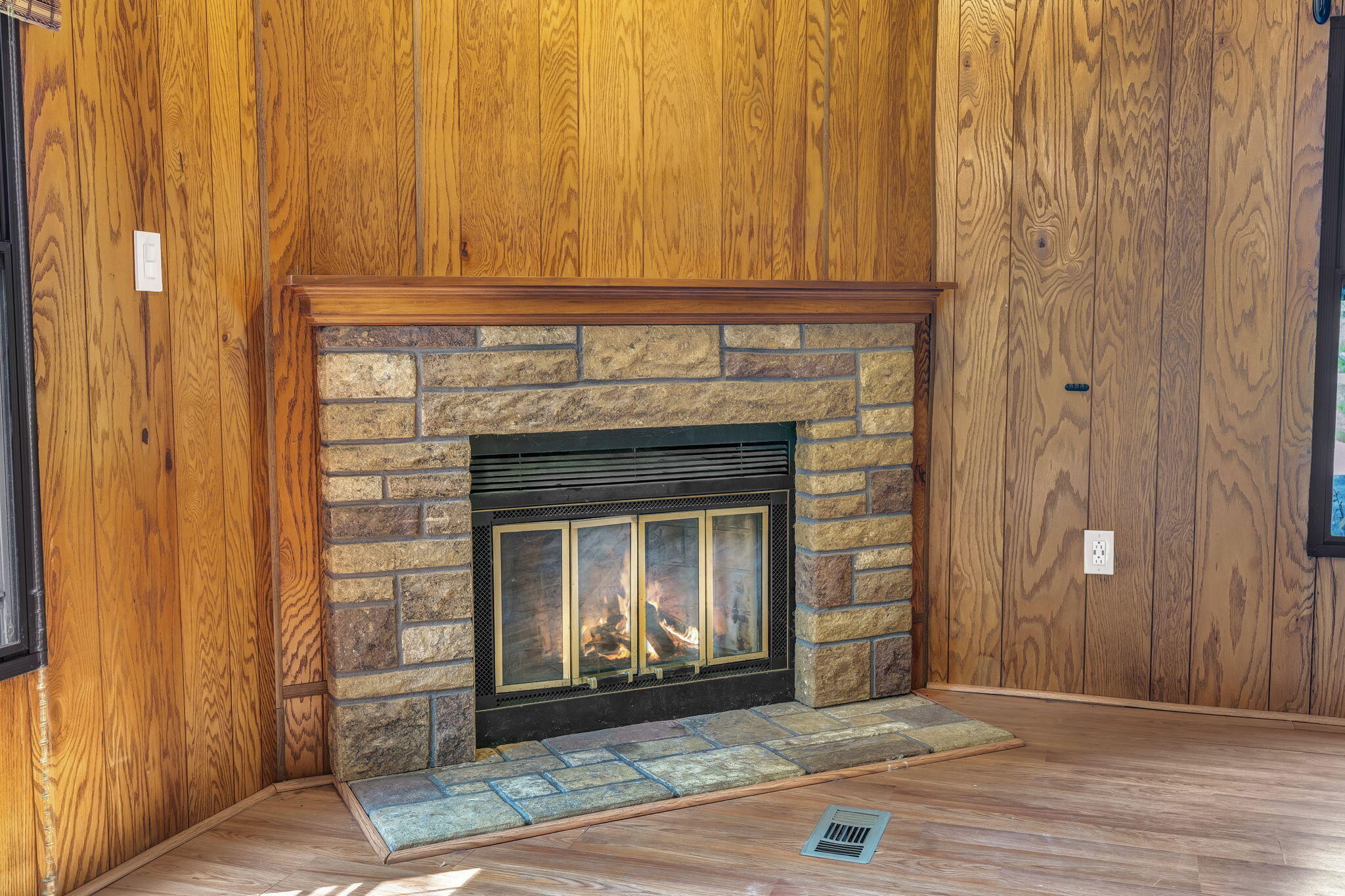 143 Meadow Cross Road Topsham, ME 04086 - Photo 14 of 57 21-web-or-mls-143-meadow-cross-rd