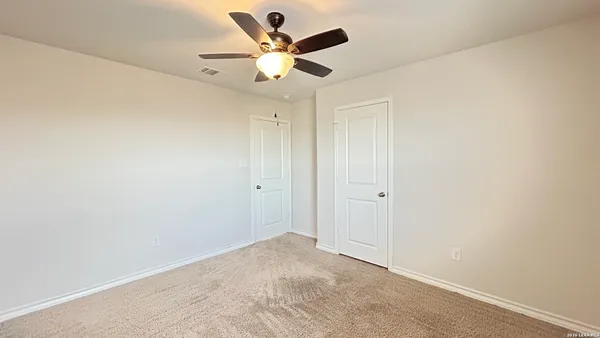 $1,975 | 6518 Hoffman Plain, San Antonio, TX 78252