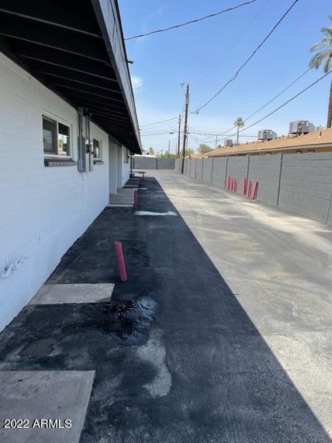 830 East Turney Avenue, Unit 9 Phoenix, AZ 85014 - Photo 28 of 28 a view of a roof deck