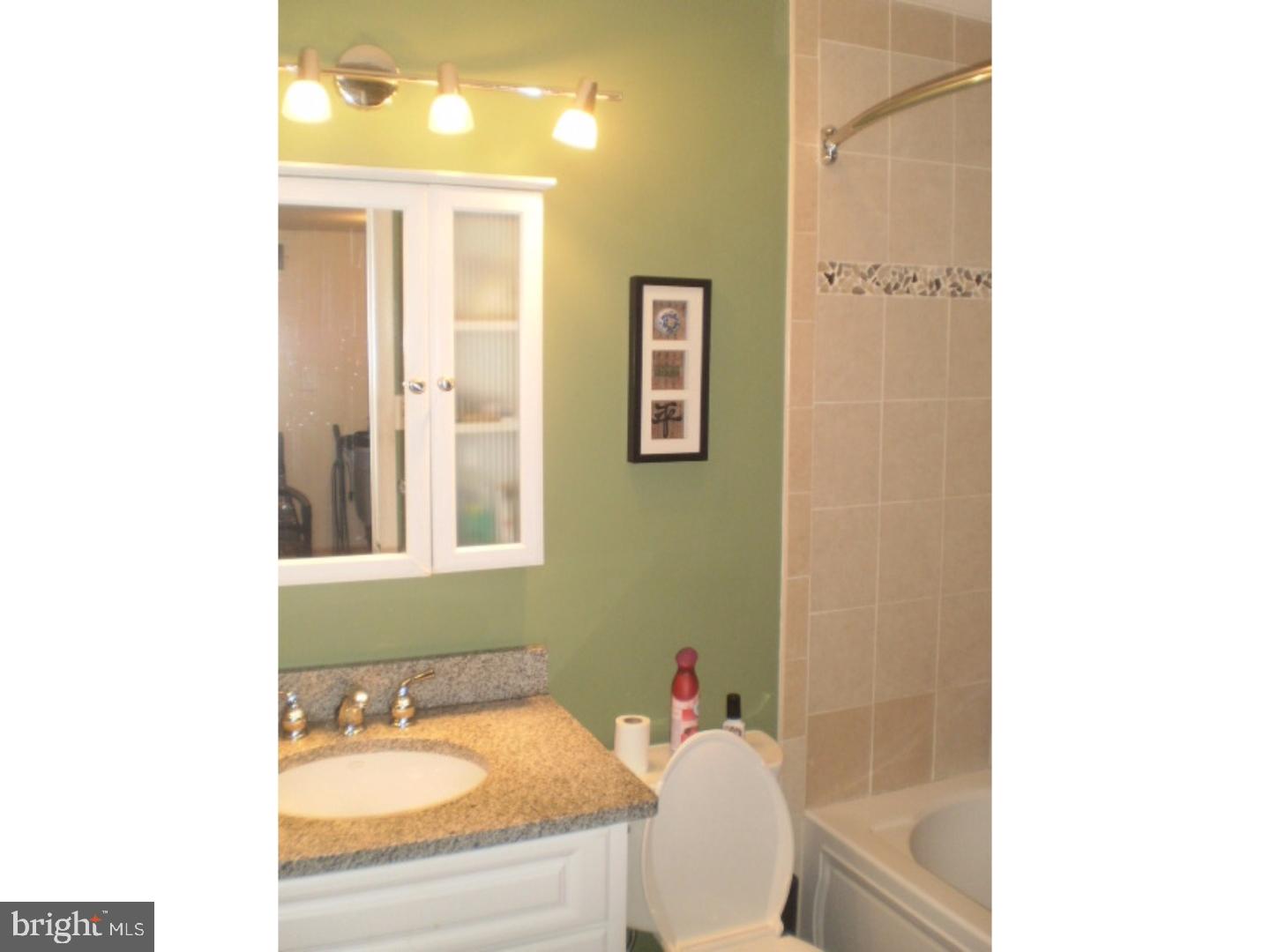 3556 Woodhaven Road Philadelphia, PA 19154 - Photo 8 of 12 Gallery Image 8