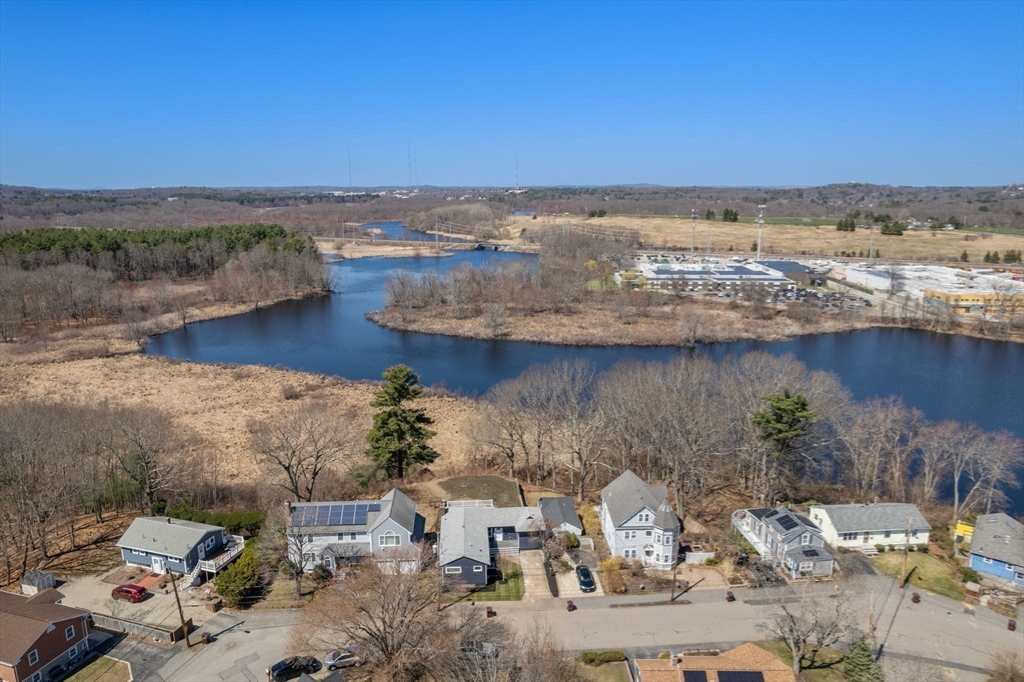 243 Riverside Drive Dedham, MA 02026 - Photo 16 of 40