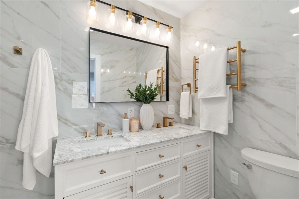 243 Riverside Drive Dedham, MA 02026 - Photo 20 of 40