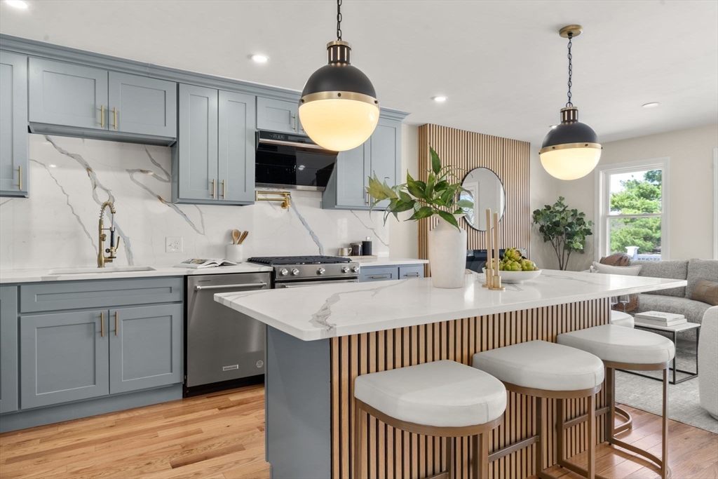 243 Riverside Drive Dedham, MA 02026 - Photo 4 of 40