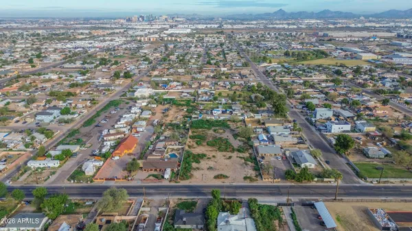 $380,000 | 832 East Roeser Road, Phoenix, AZ 85040