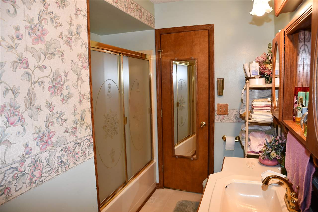 281 Doud Road Kawkawlin, MI 48631 - Photo 15 of 18 Gallery Image 15