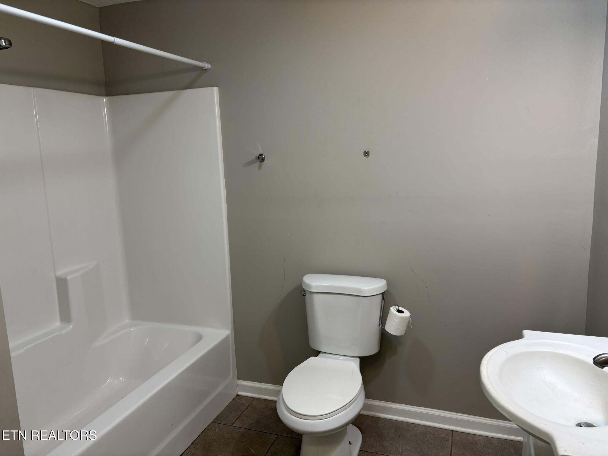 5202 Murphy Road Knoxville, TN 37918 - Photo 11 of 23