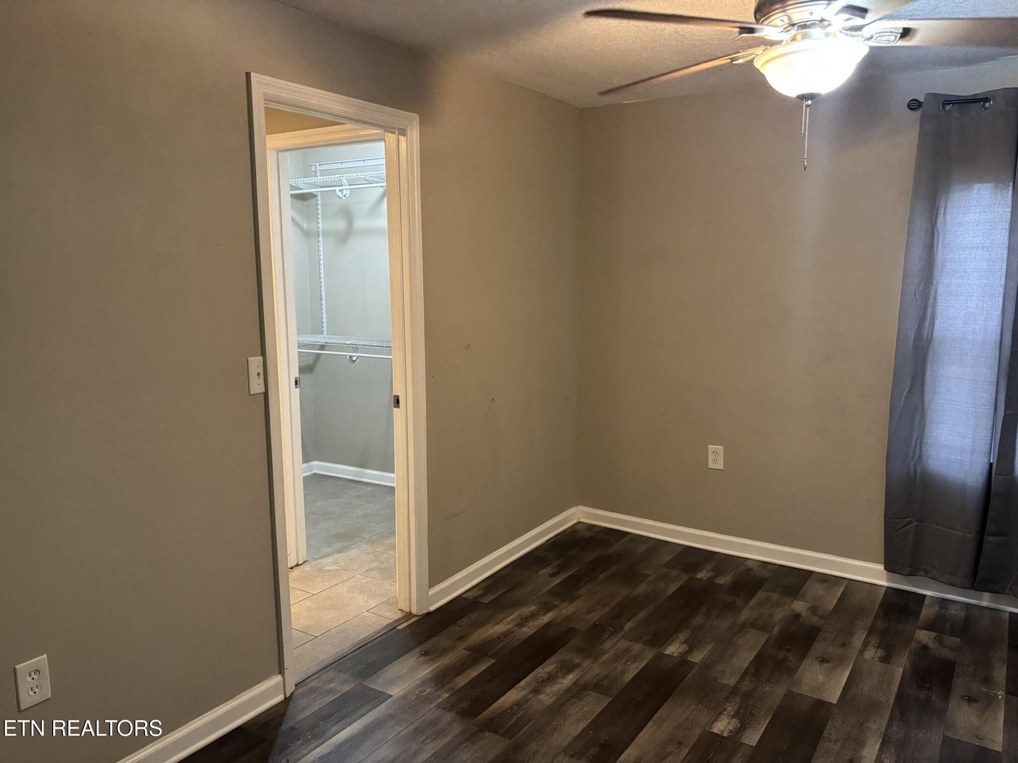 5202 Murphy Road Knoxville, TN 37918 - Photo 13 of 23