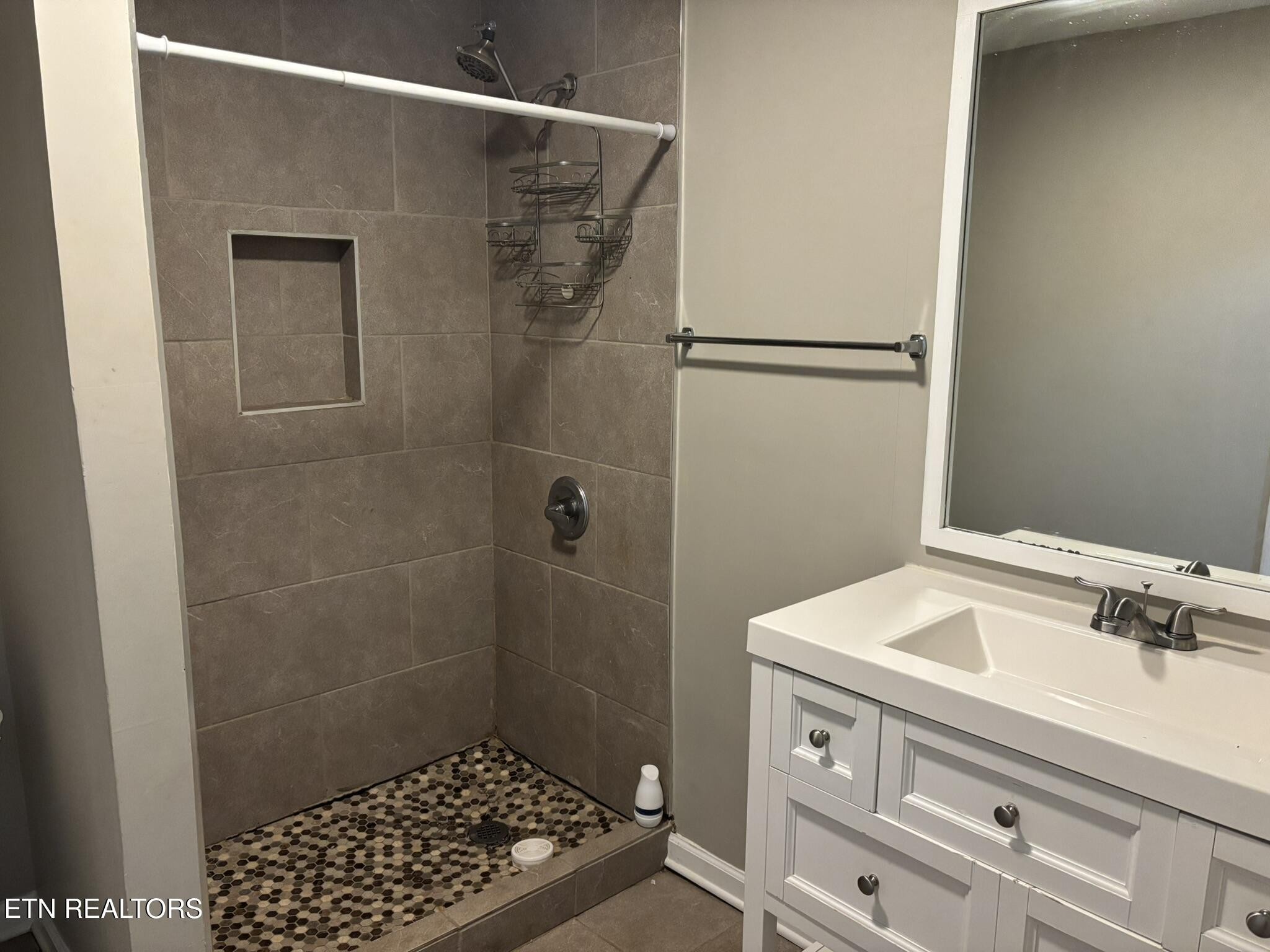 5202 Murphy Road Knoxville, TN 37918 - Photo 16 of 23