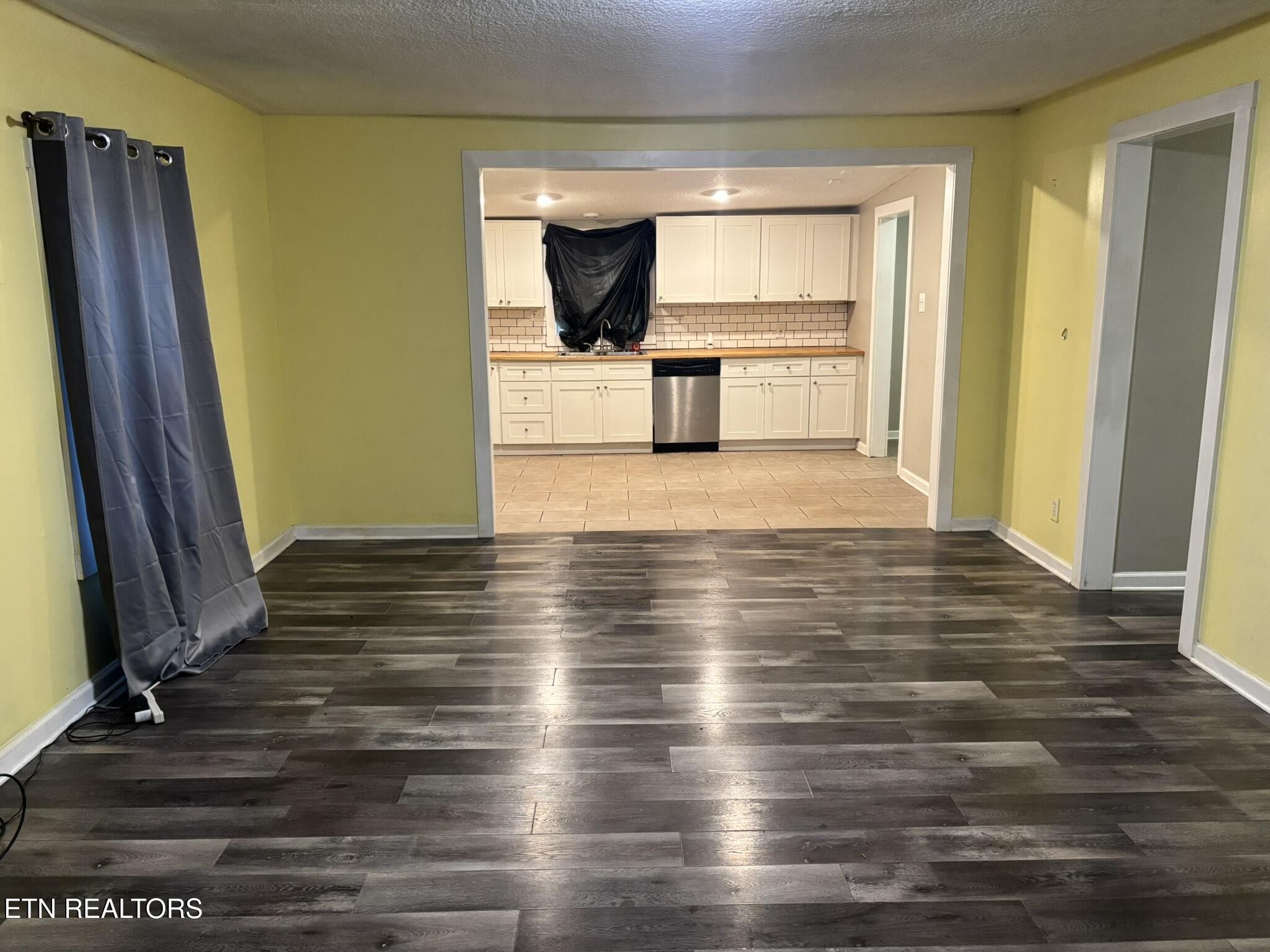 5202 Murphy Road Knoxville, TN 37918 - Photo 5 of 23