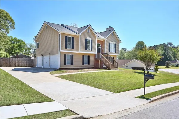 $375,000 | 2490 Fortune Drive, Dacula, GA 30019