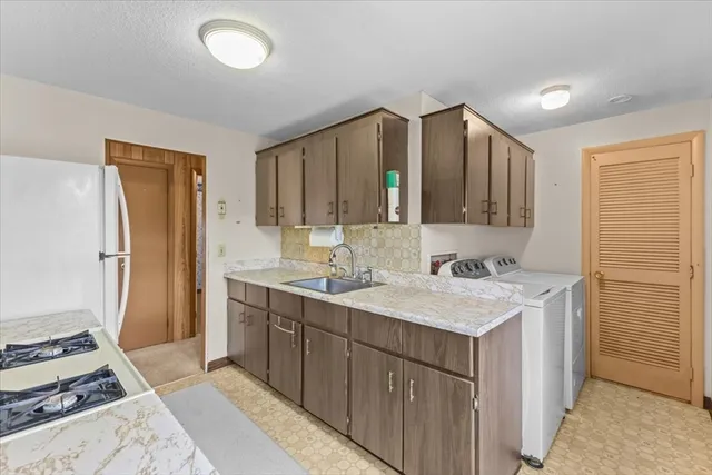 $419,900 | 5 Samosett Drive, Dartmouth, MA 02748