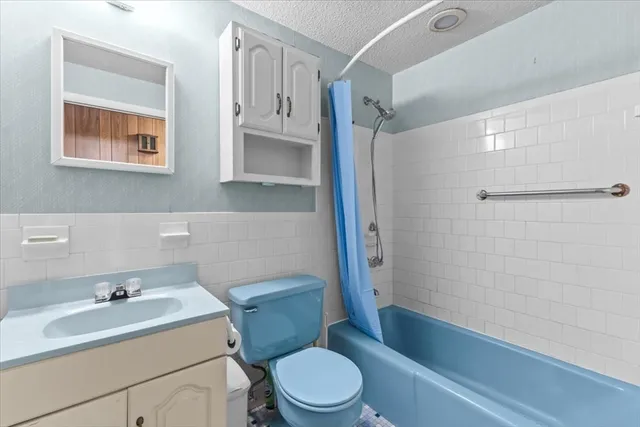 $419,900 | 5 Samosett Drive, Dartmouth, MA 02748