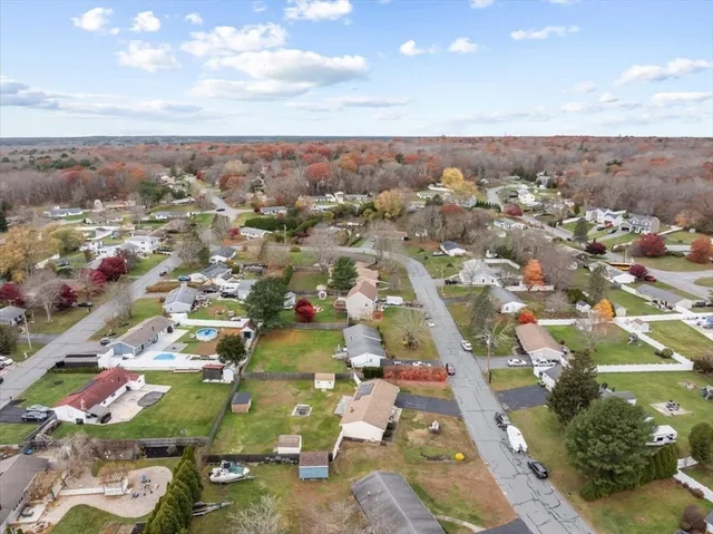 $419,900 | 5 Samosett Drive, Dartmouth, MA 02748