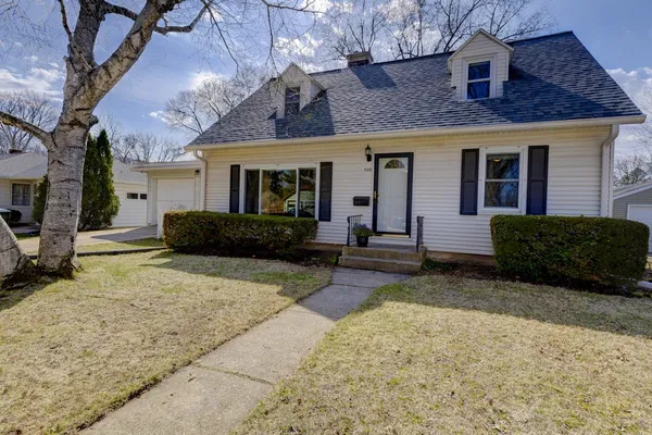 $670,000 | 506 Holly Avenue, Madison, WI 53711