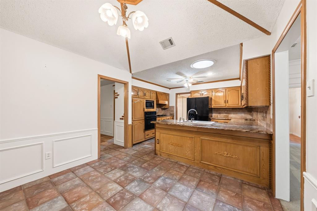 118 Riggs Circle Mesquite, TX 75149 - Photo 13 of 28 Gallery Image 13