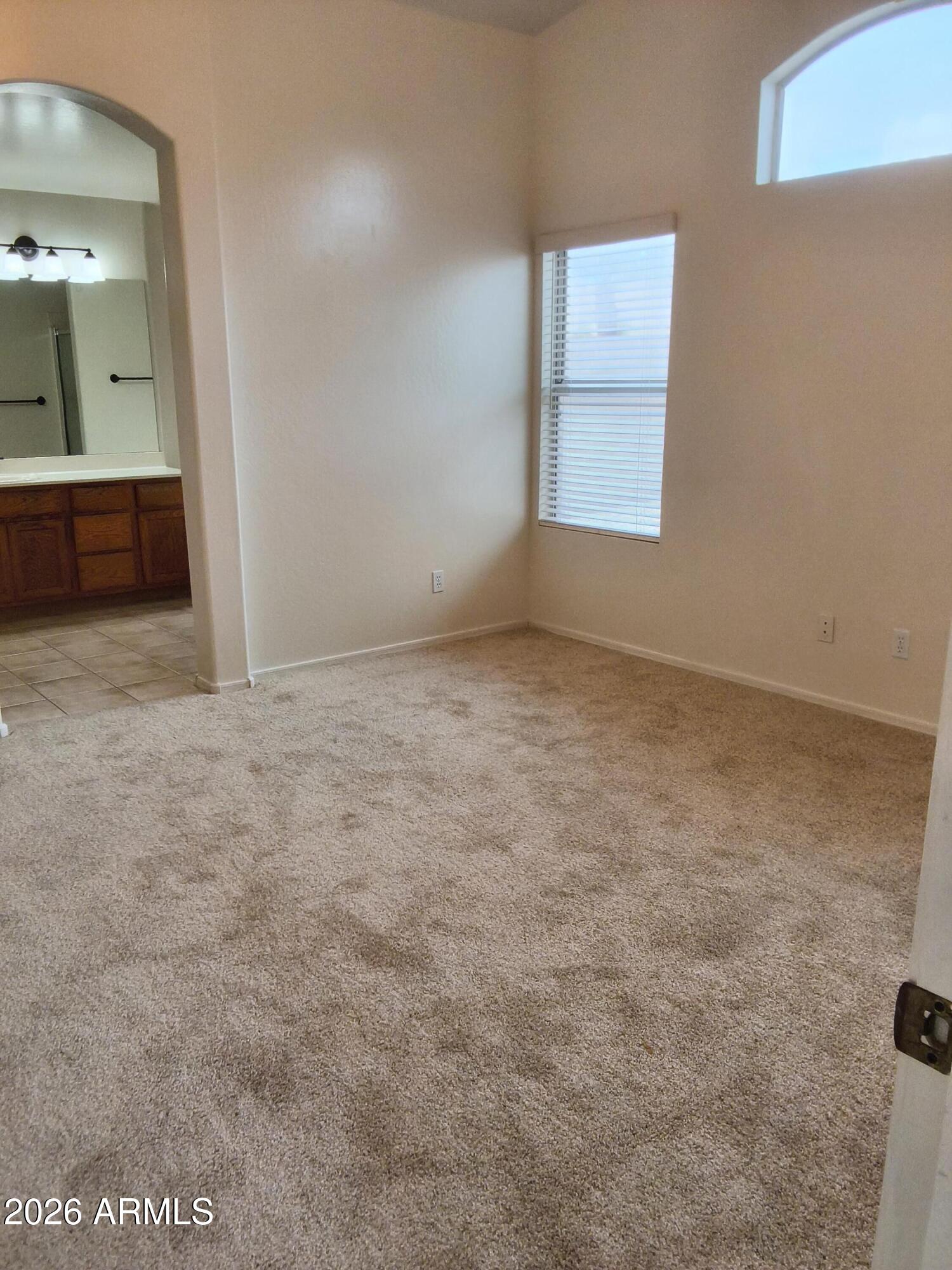 7228 South Roberts Road Tempe, AZ 85283 - Photo 17 of 27 Primary Bedroom