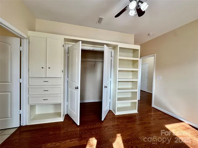 $3,000 | 2415 Impatien Drive, Charlotte, NC 28215