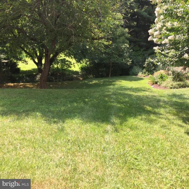 5130 Beaverbrook Road Columbia, MD 21044 - Photo 24 of 26 Front yard
