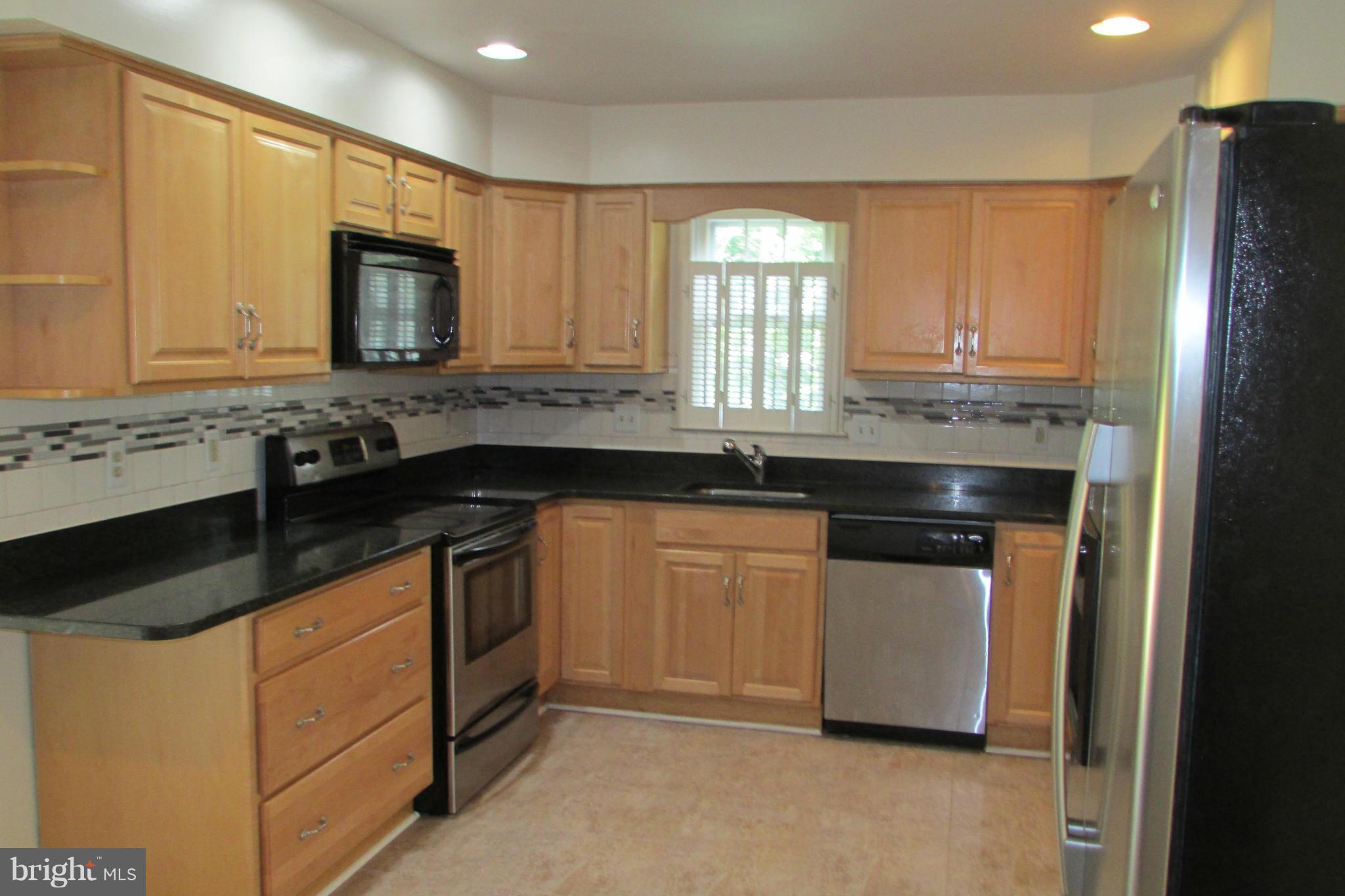 5130 Beaverbrook Road Columbia, MD 21044 - Photo 6 of 26 Kitchen