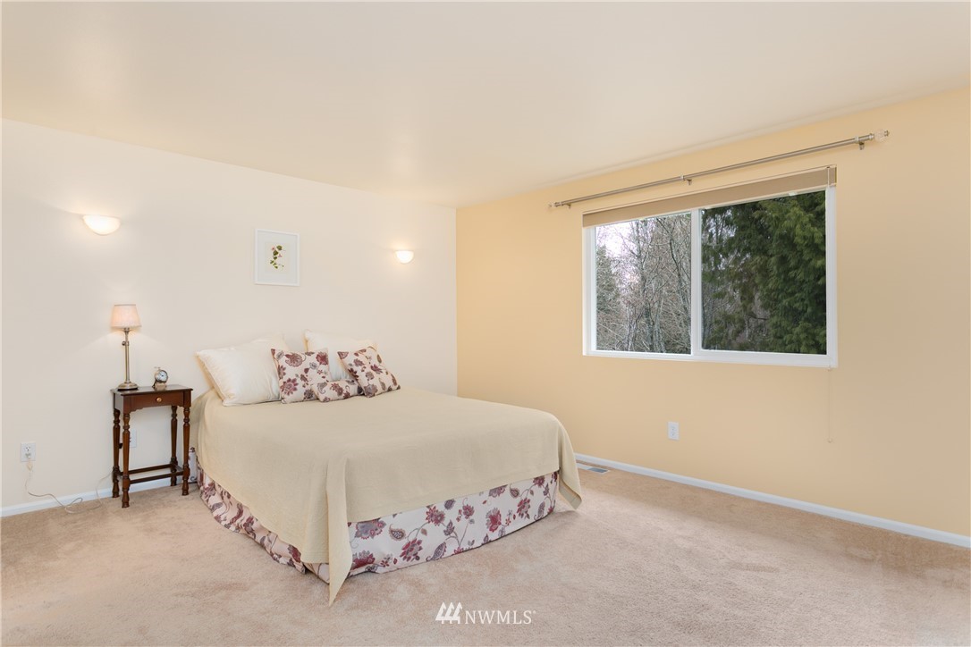 2301 208th Place Southeast Bothell, WA 98021 - Photo 16 of 24