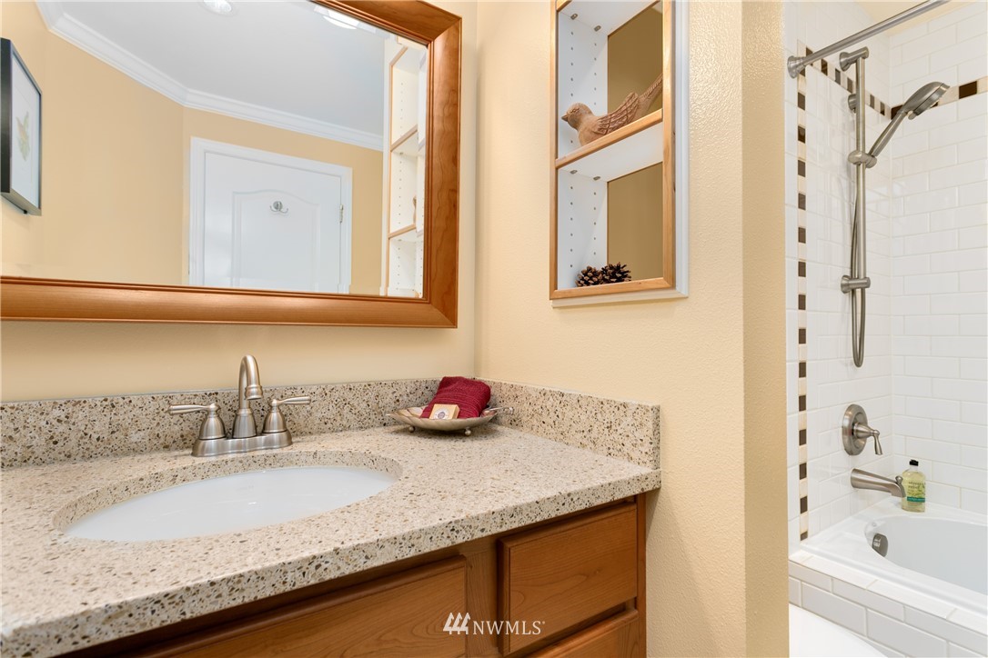 2301 208th Place Southeast Bothell, WA 98021 - Photo 20 of 24