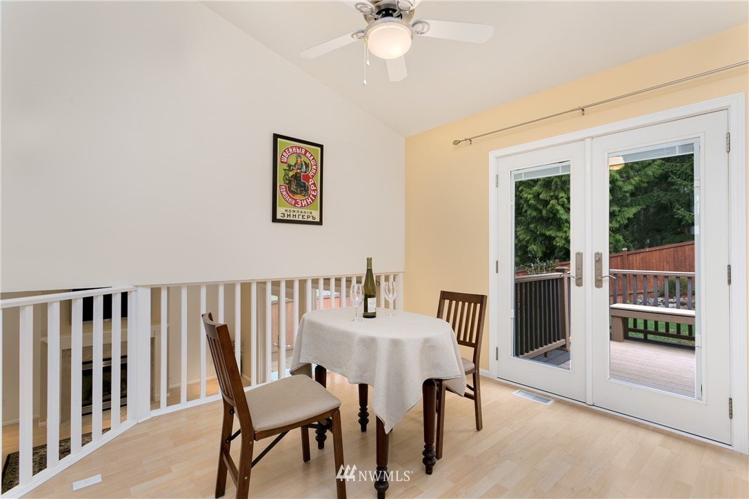 2301 208th Place Southeast Bothell, WA 98021 - Photo 10 of 24