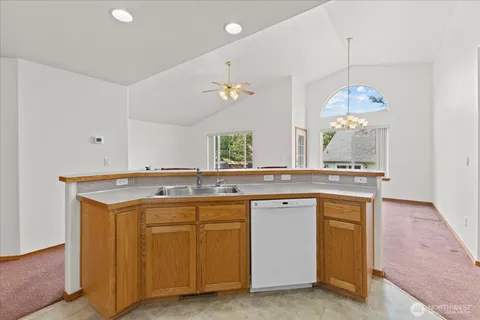 $419,950 | 402 Northwest 12th Loop, Oak Harbor, WA 98277
