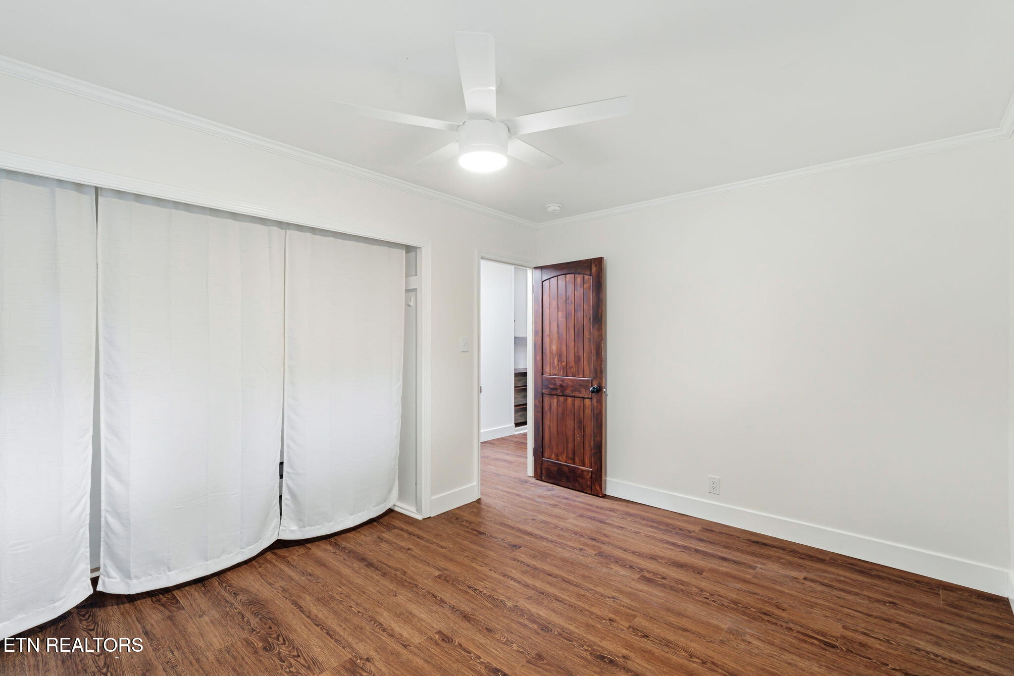 1324 Huntington Road Southwest Knoxville, TN 37919 - Photo 13 of 43 22-web-or-mls-1324 Huntington Road-23