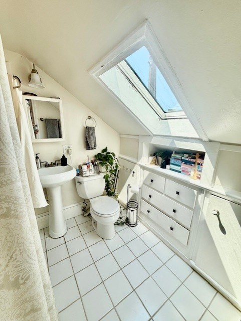 2 Derne Street, Unit 5 Boston, MA 02114 - Photo 11 of 14