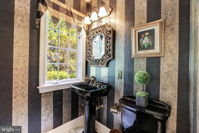 $1,790,000 | 1800 Dominion Crest Lane, McLean, VA 22101