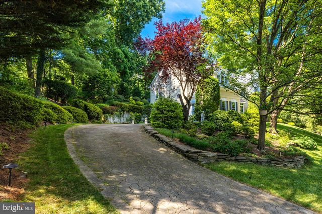 $1,790,000 | 1800 Dominion Crest Lane, McLean, VA 22101