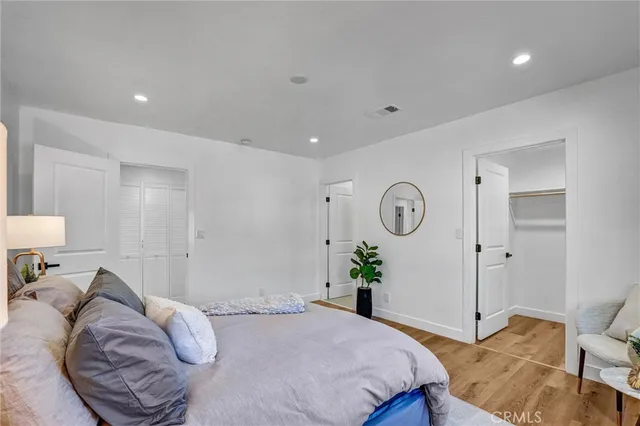 $1,049,000 | 10505 Halbrent Avenue, Mission Hills, CA 91345