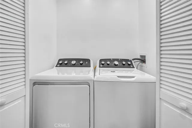 $1,049,000 | 10505 Halbrent Avenue, Mission Hills, CA 91345