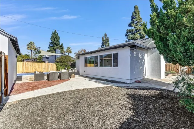 $1,049,000 | 10505 Halbrent Avenue, Mission Hills, CA 91345