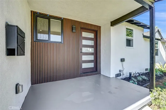 $1,049,000 | 10505 Halbrent Avenue, Mission Hills, CA 91345