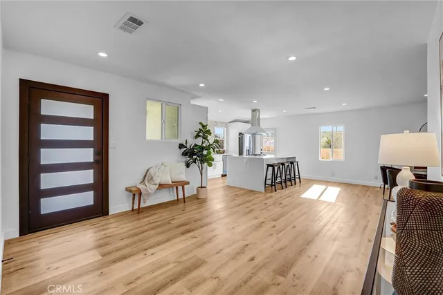 $1,049,000 | 10505 Halbrent Avenue, Mission Hills, CA 91345