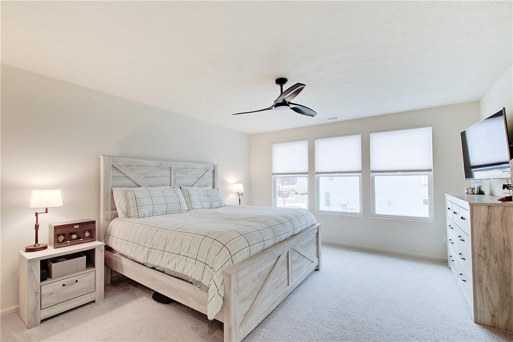 13517 Dewpoint Lane Fishers, IN 46037 - Photo 18 of 36