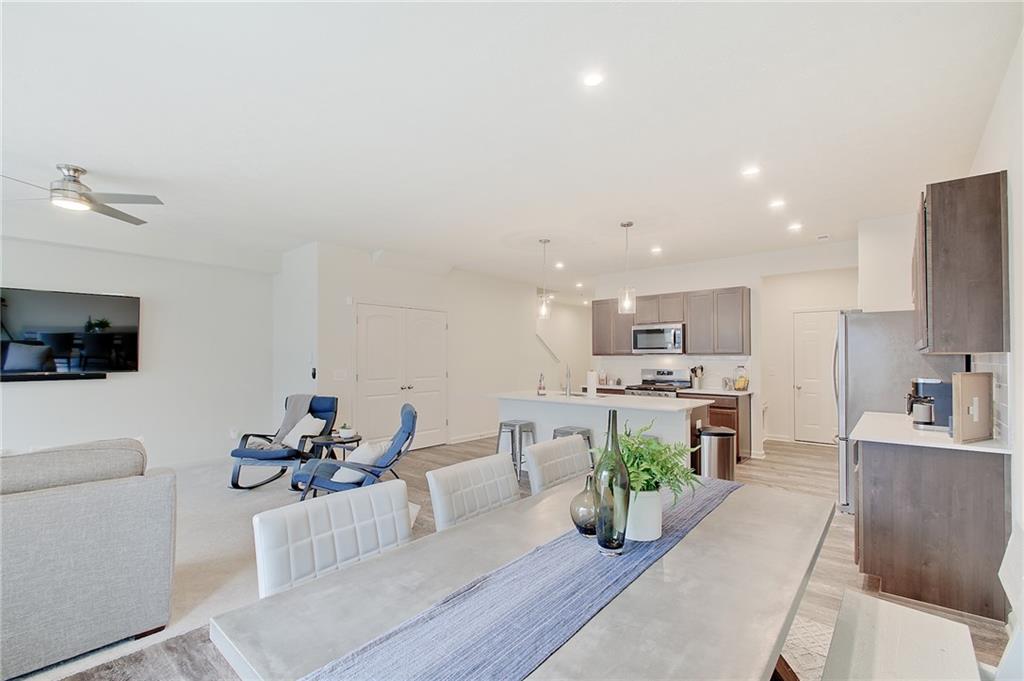 13517 Dewpoint Lane Fishers, IN 46037 - Photo 9 of 36