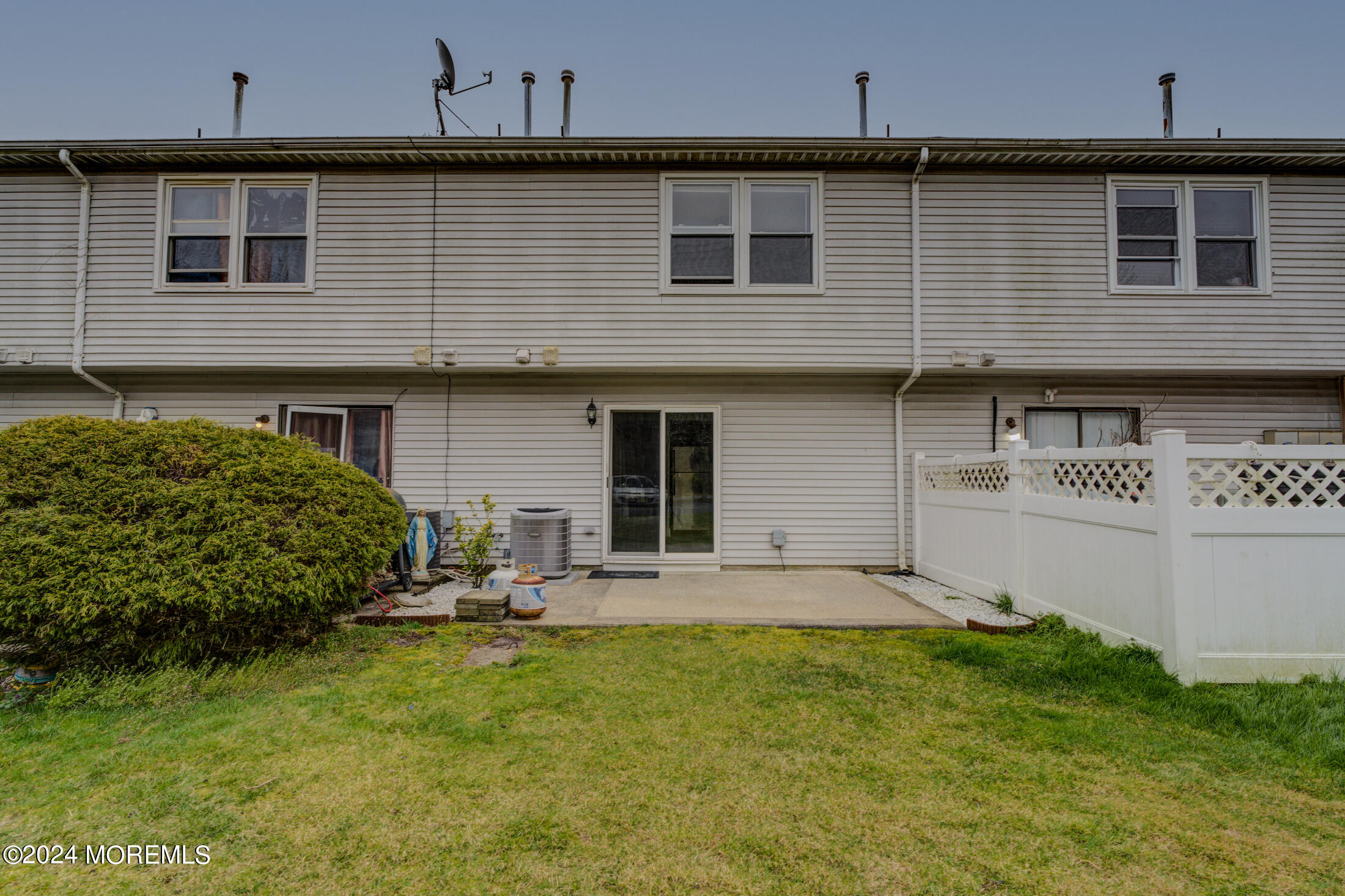 1012 Sawmill Road, Unit 6 Brick, NJ 08724 - Photo 12 of 15 15-Backyard