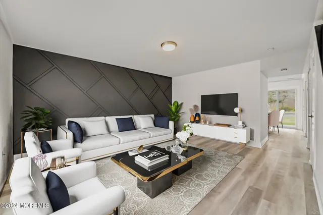 $2,650 | 1012 Sawmill Road, Unit 6, Brick, NJ 08724